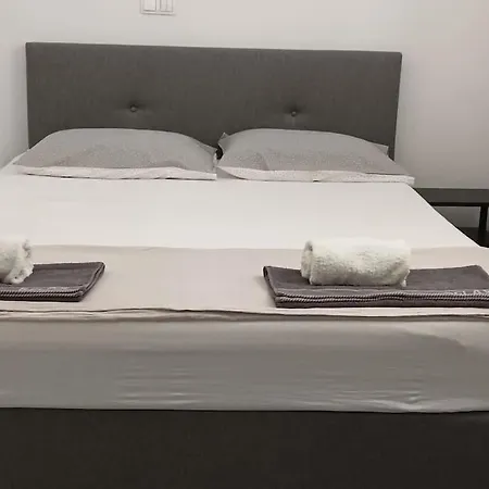 2 - Andela, * Ražanj